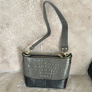 PIFUREN Luxurious Black Embossed Leather Shoulder Bag